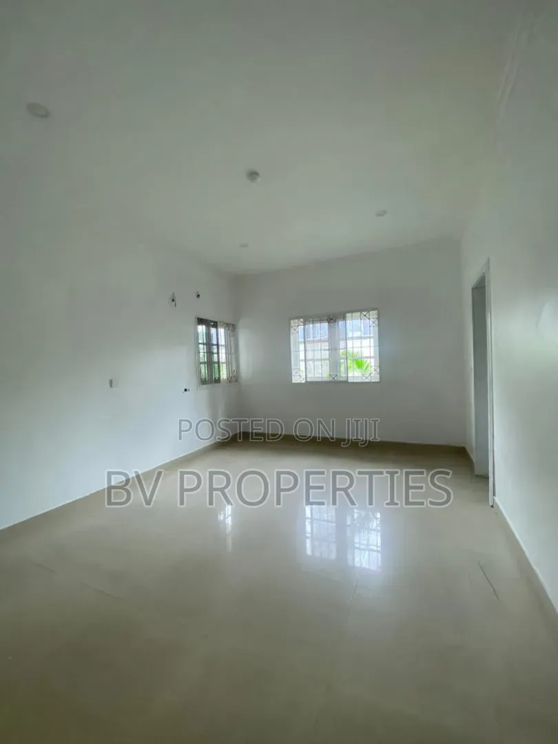 3bdrm Apartment in Lekki Phase 1 for rent in Lekki Phase 1
