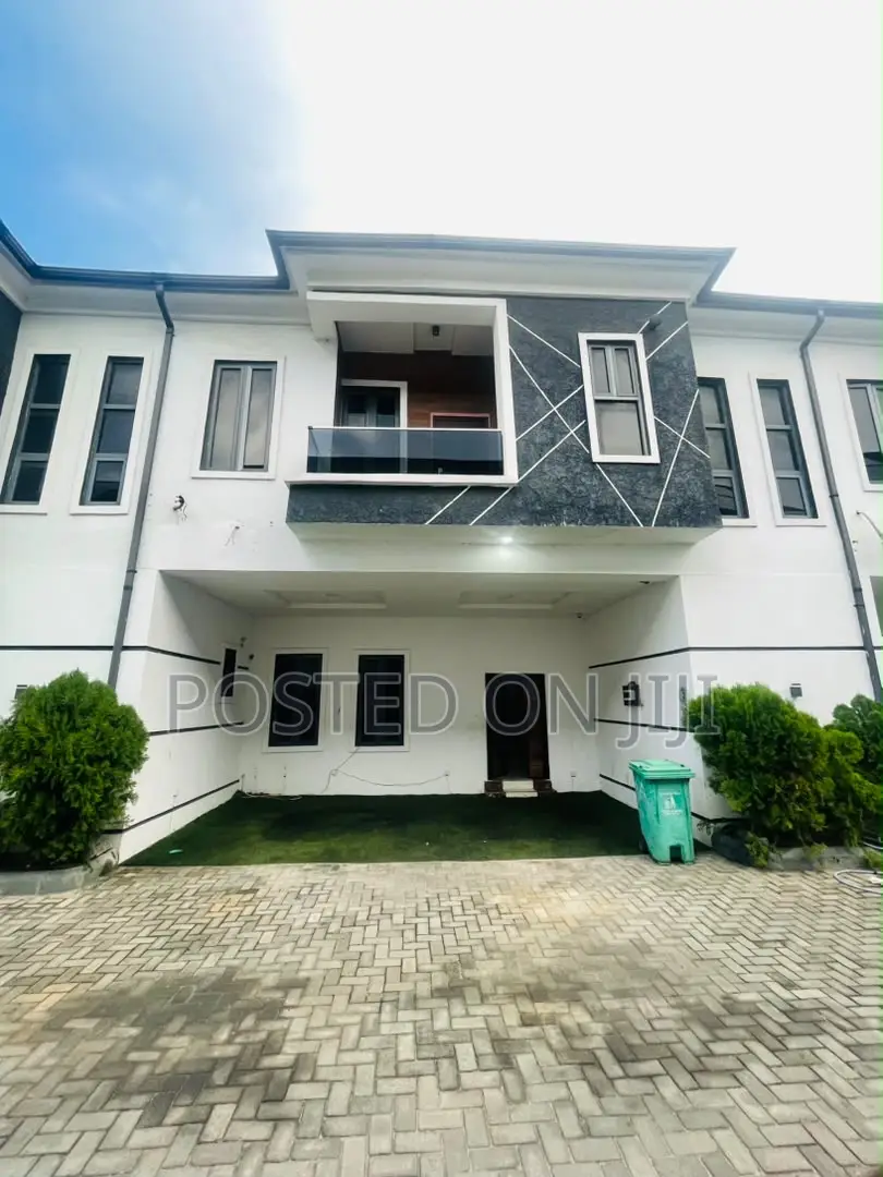 4bdrm Duplex in Orchid Before The, Lekki Phase 2 for rent in Lekki Phase 2
