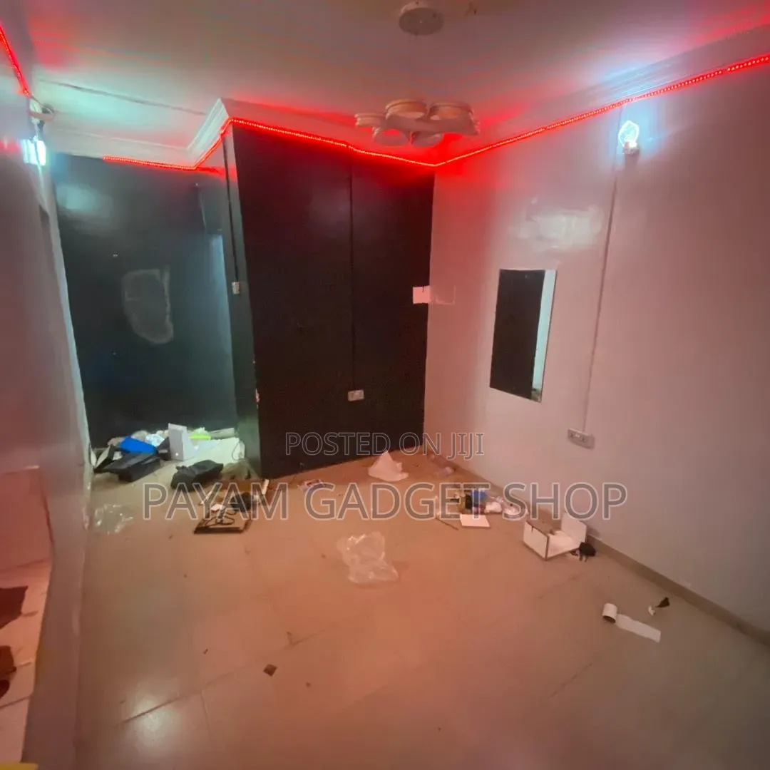 Studio Apartment in Yaba for sale in Yaba