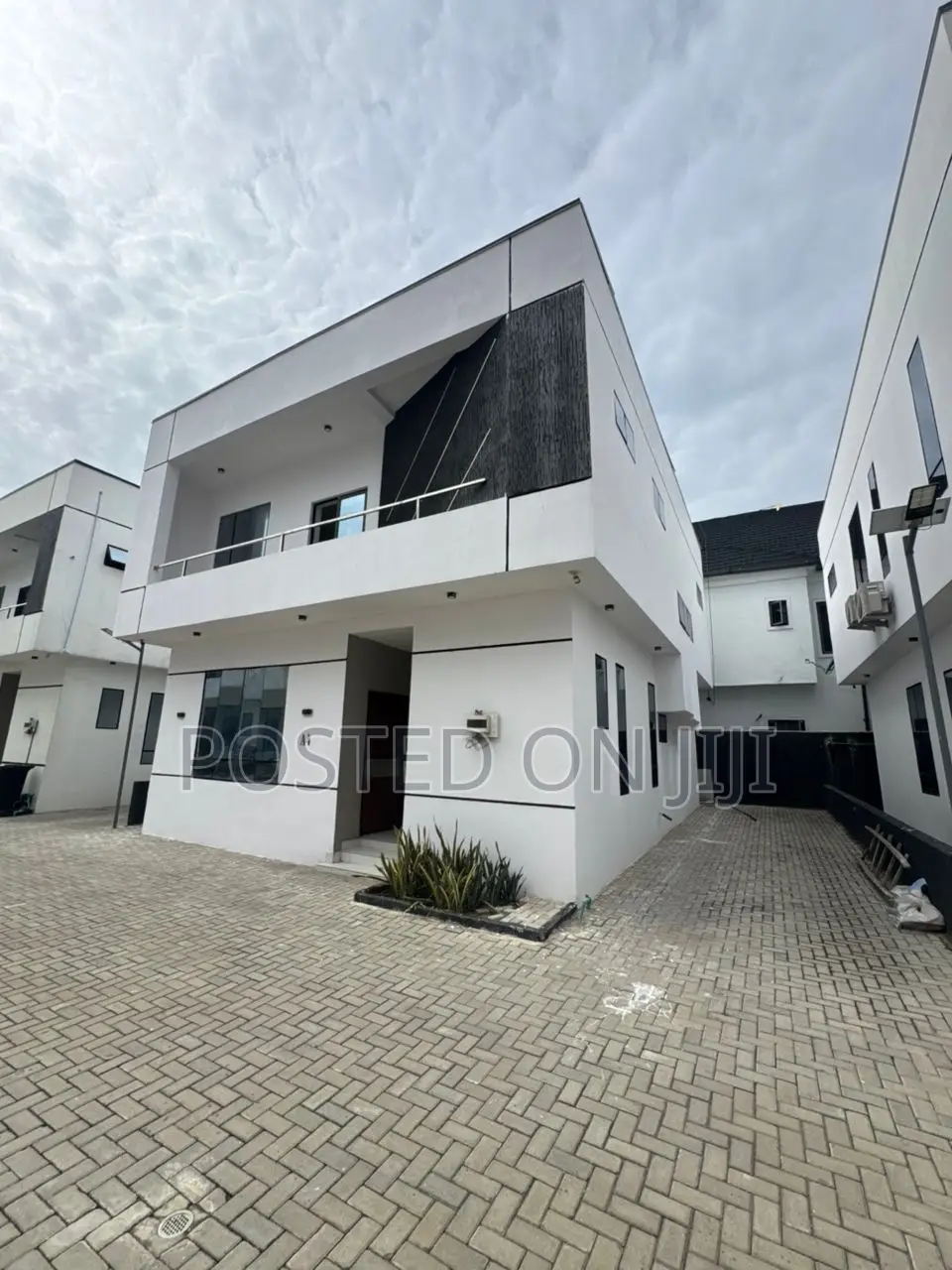 4bdrm Duplex in Orchid Before The, Lekki Phase 2 for sale in Lekki Phase 2