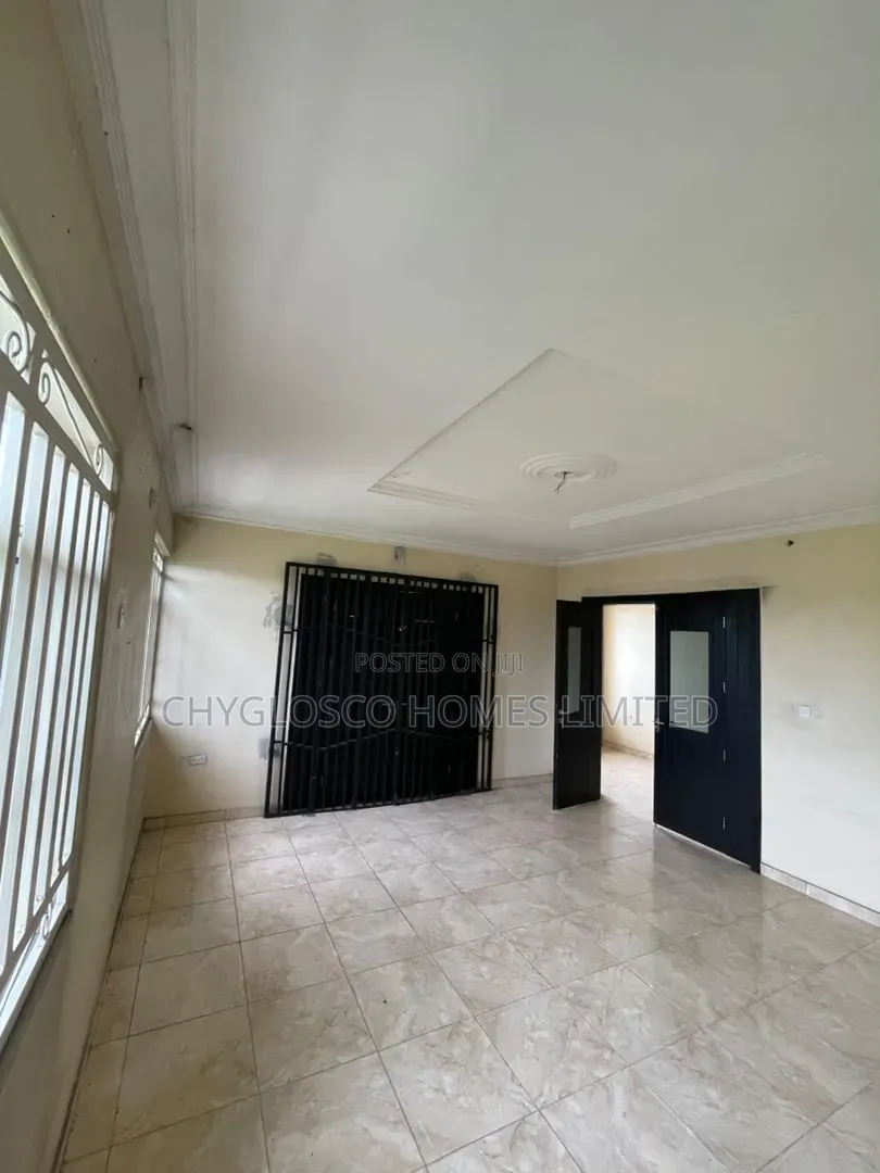 4bdrm Duplex in Rukpokwu for sale in Rukpokwu