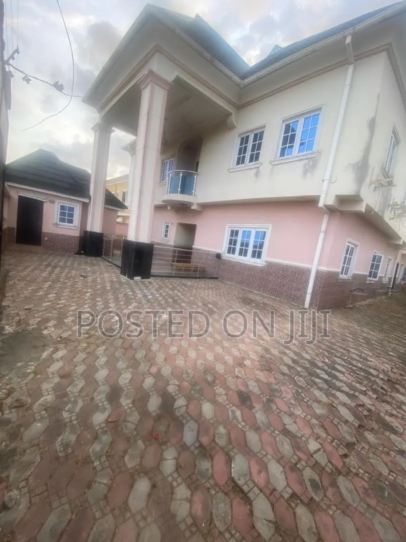 4bdrm Duplex in Ajah Signboard Ajah, Lekki Phase 2 for sale in Lekki Phase 2