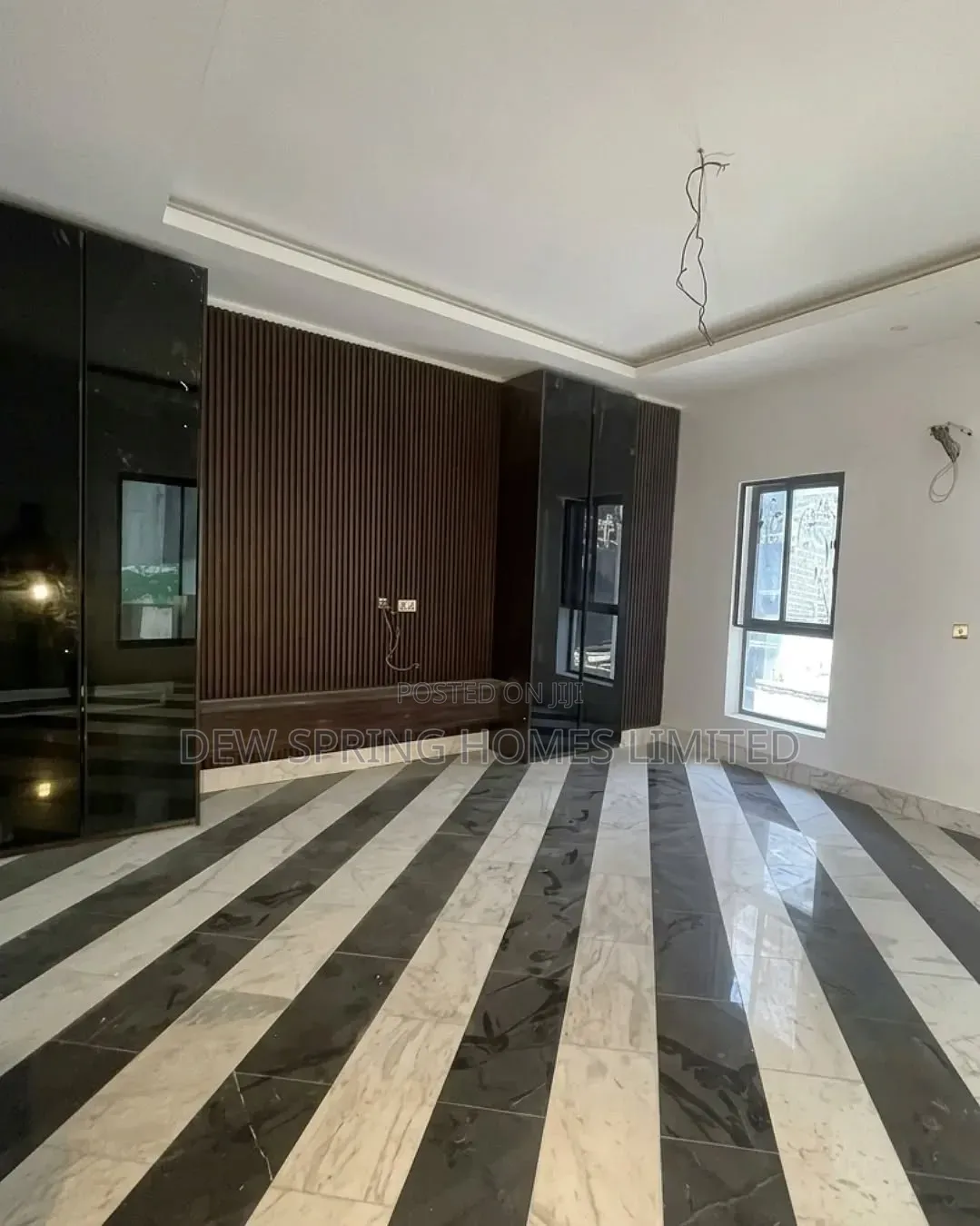 5bdrm Duplex in Banana Island for sale in Banana Island