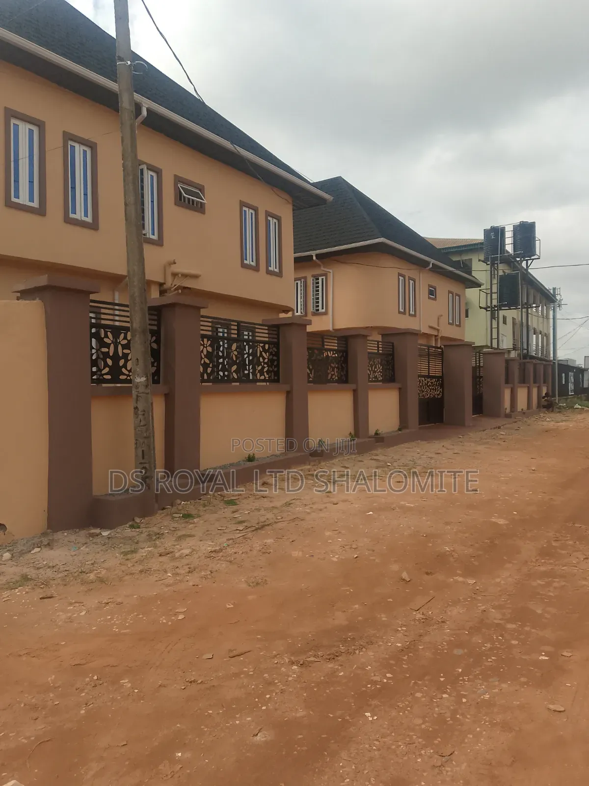 3bdrm Block of Flats in Benin City for sale in Benin City