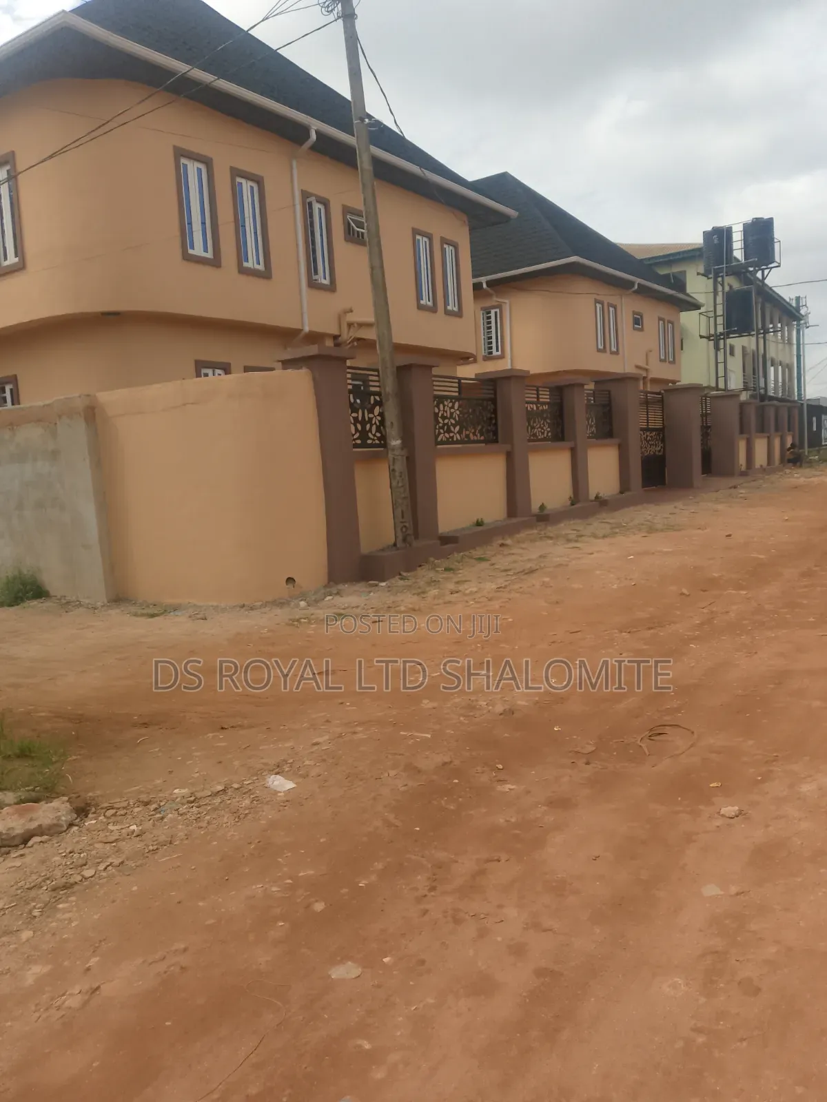 3bdrm Block of Flats in Benin City for sale in Benin City