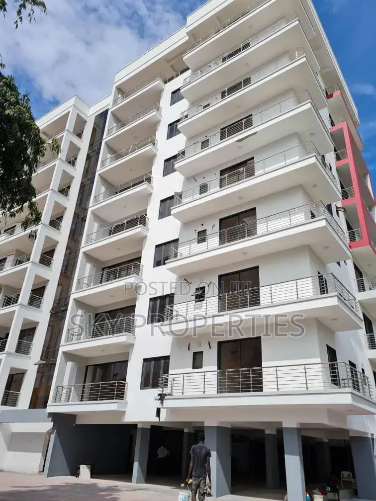 3bdrm Apartment in Victoria, Adeola Odeku for rent in Adeola Odeku