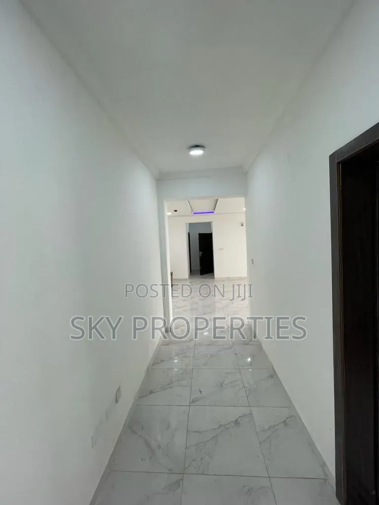 3bdrm Apartment in Victoria, Adeola Odeku for rent in Adeola Odeku