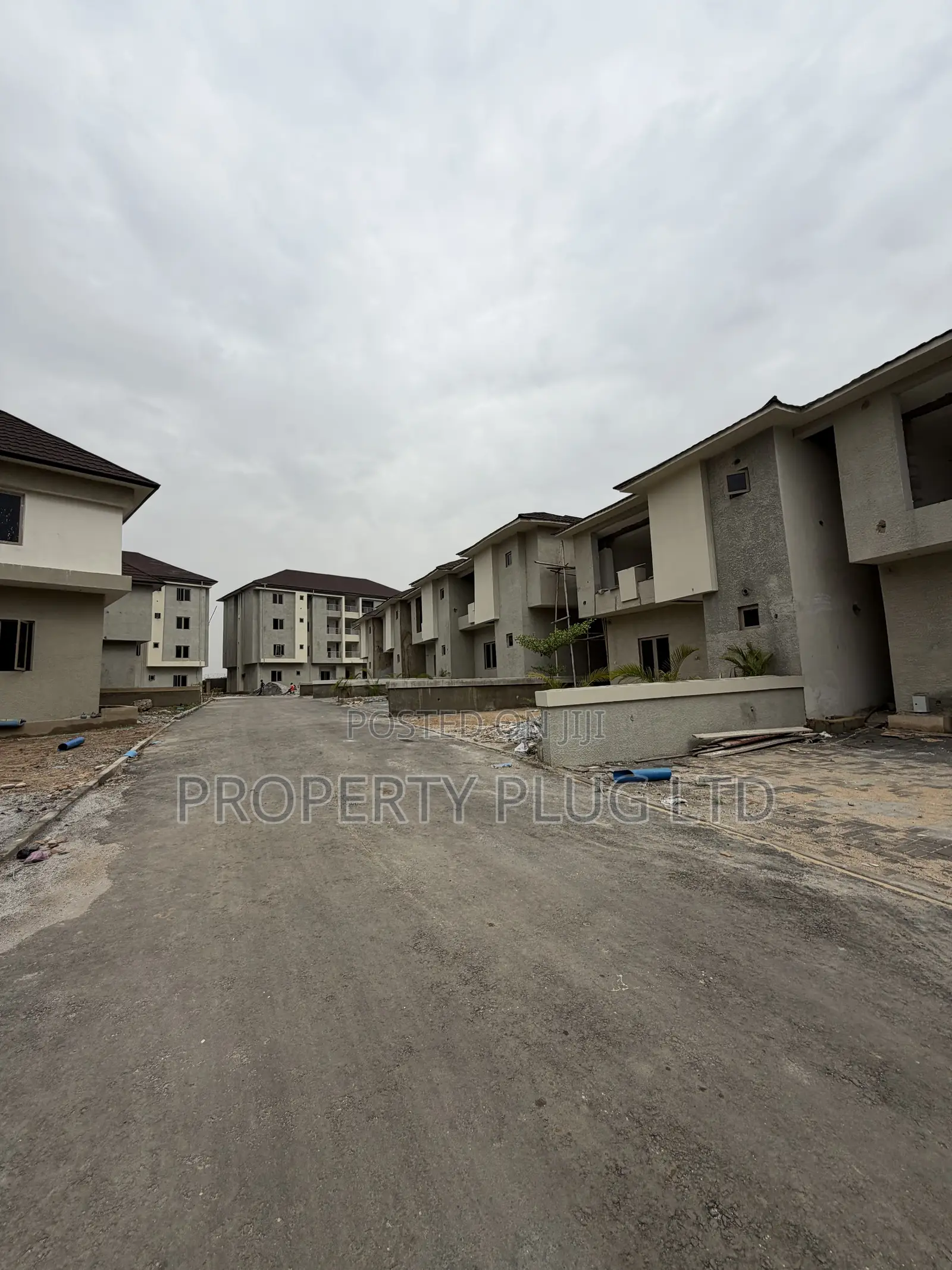 3bdrm Townhouse/Terrace in Idu for sale in Idu