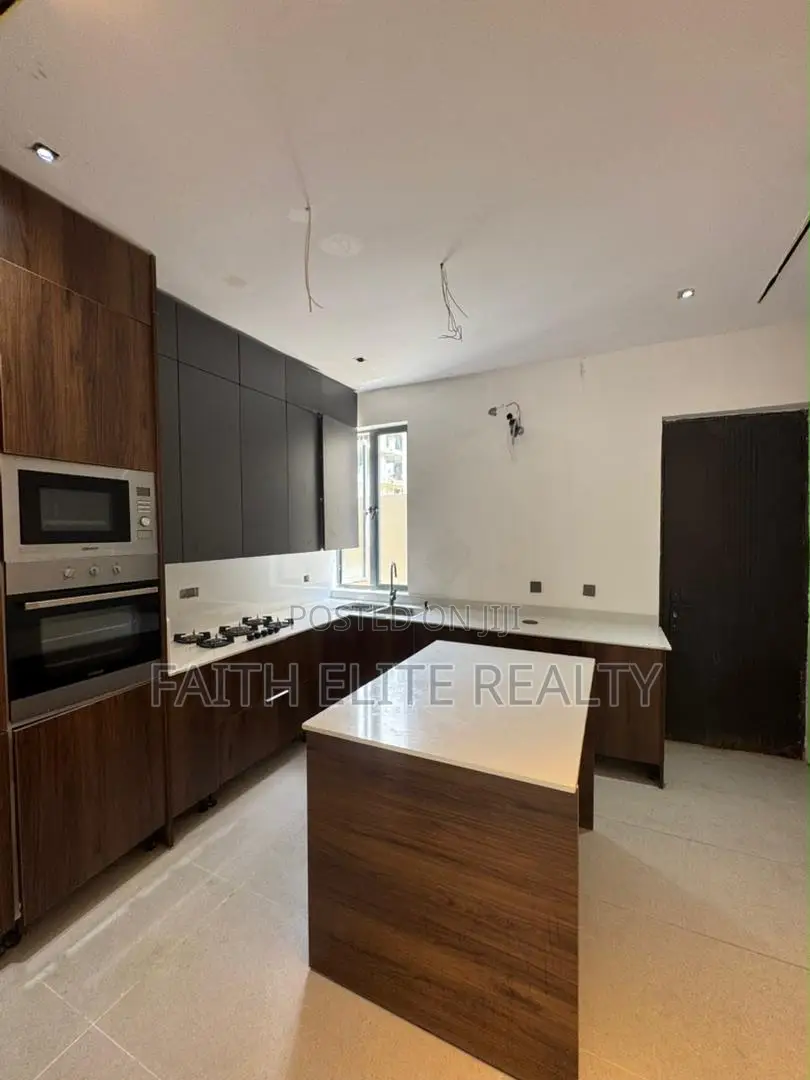 4bdrm Duplex in Ikoyi for sale in Ikoyi S.W