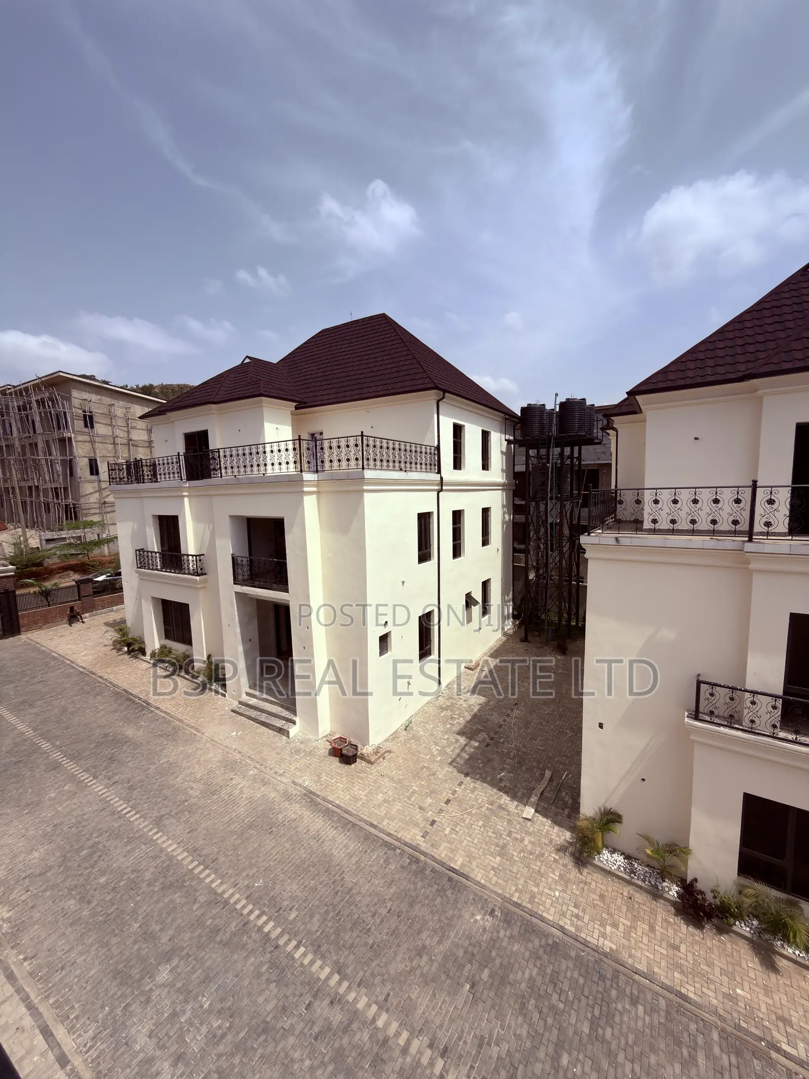 6bdrm Duplex in Katampe Extension for sale in Katampe Extension
