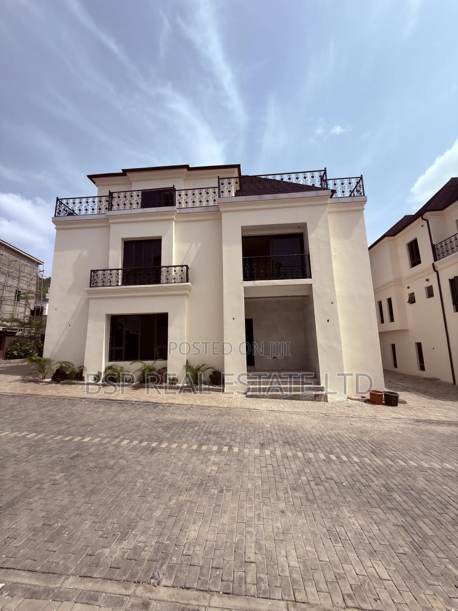 6bdrm Duplex in Katampe Extension for sale in Katampe Extension