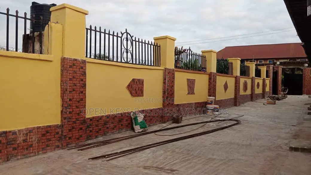 3bdrm Bungalow in Olorunda Abaa, Akobo for sale in Akobo