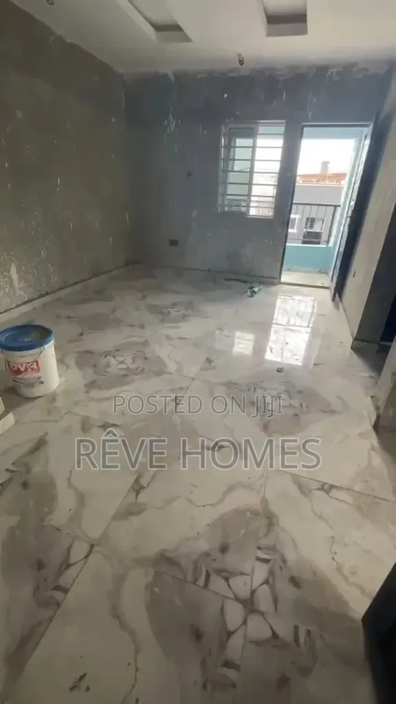 Mini Flat in Obanikoro for rent in Obanikoro