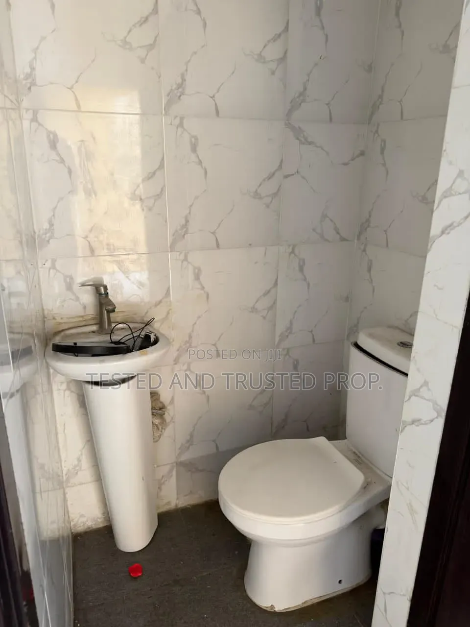 3bdrm Duplex in Ikota Gra for rent in Ikota