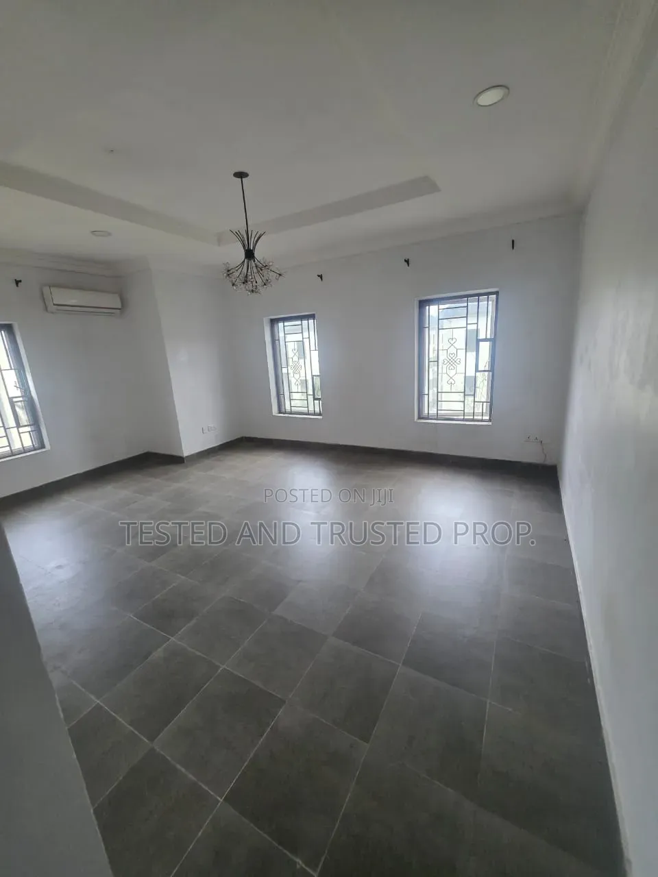3bdrm Duplex in Ikota Gra for rent in Ikota