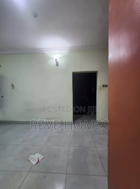 3bdrm Apartment in Yaba for rent in Sabo / Yaba
