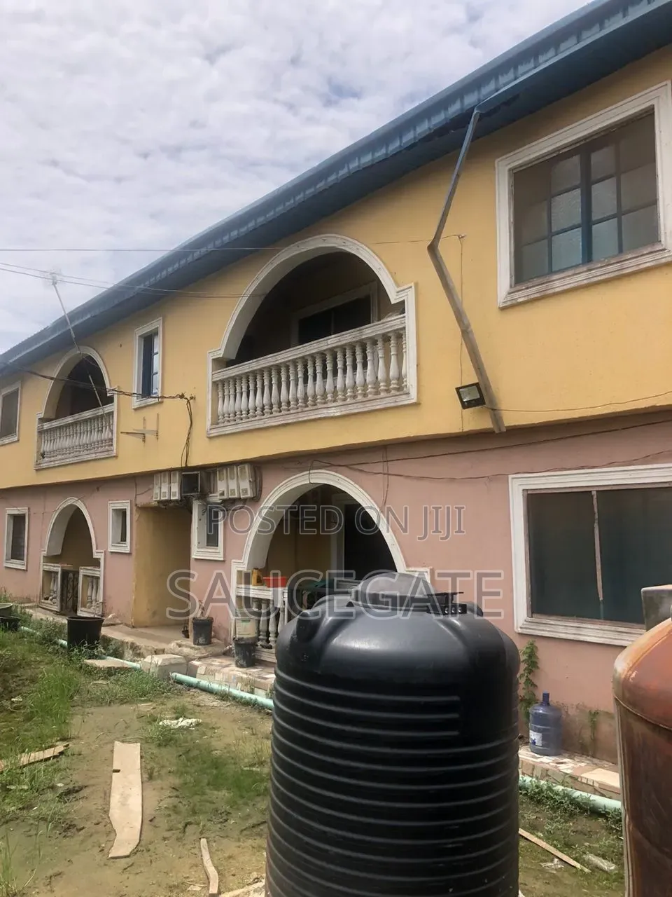 2bdrm Block of Flats in Satellite Town for sale in Satellite Town