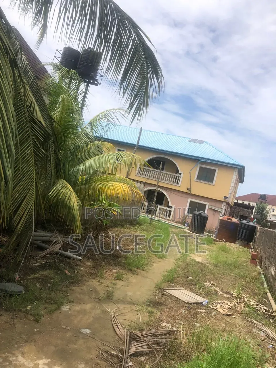 2bdrm Block of Flats in Satellite Town for sale in Satellite Town