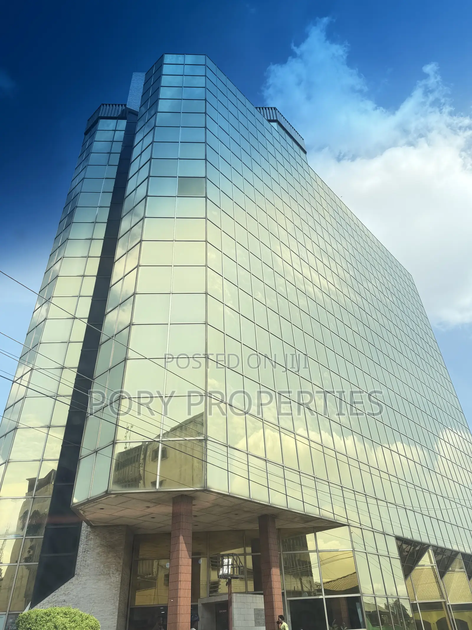 A High Rise Commercial Office Complex Building For Sale in Dugbe (Onireke)