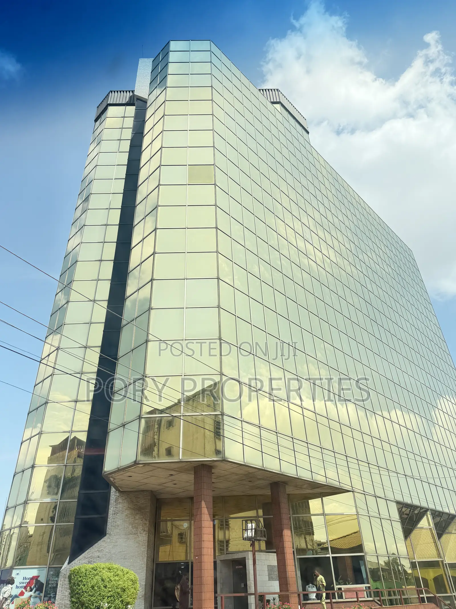 A High Rise Commercial Office Complex Building For Sale in Dugbe (Onireke)