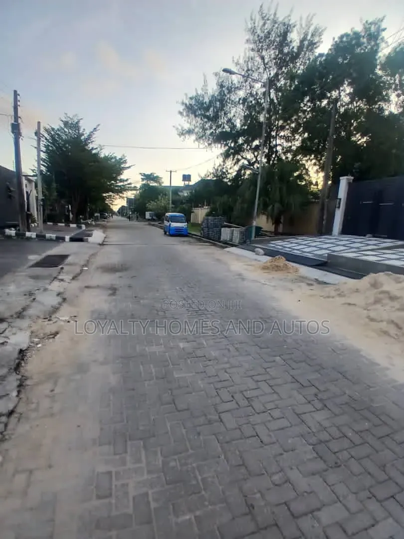 6bdrm House in Lekki Phase 1 for sale in Lekki Phase 1