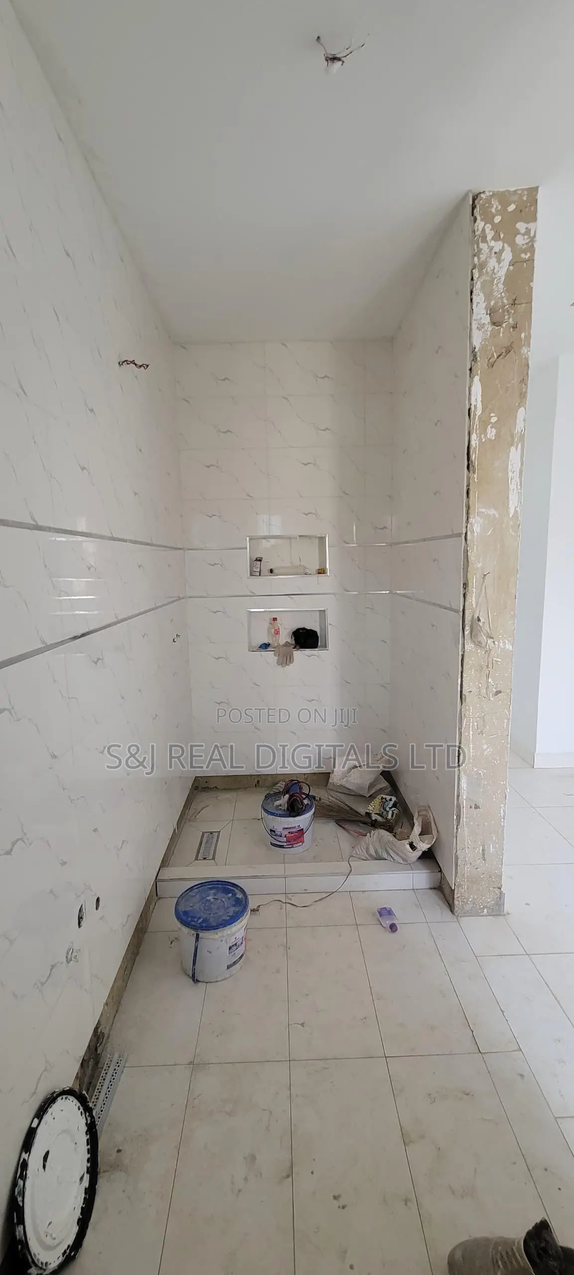5bdrm Duplex in Katampe Extension for sale in Katampe Extension