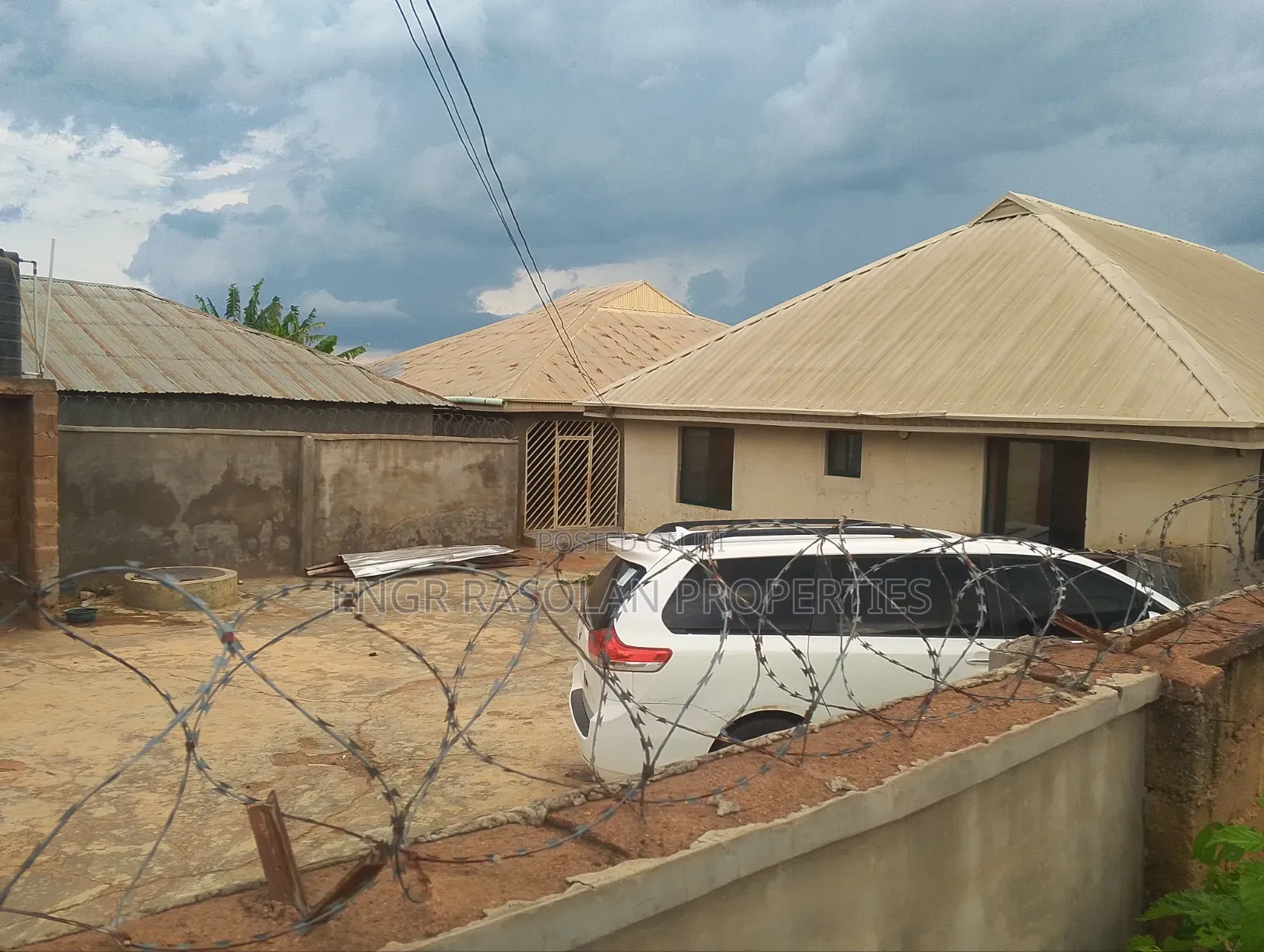 Furnished 3bdrm Block of Flats in Ganmo, Ifelodun-Kwara for sale in Ifelodun-Kwara