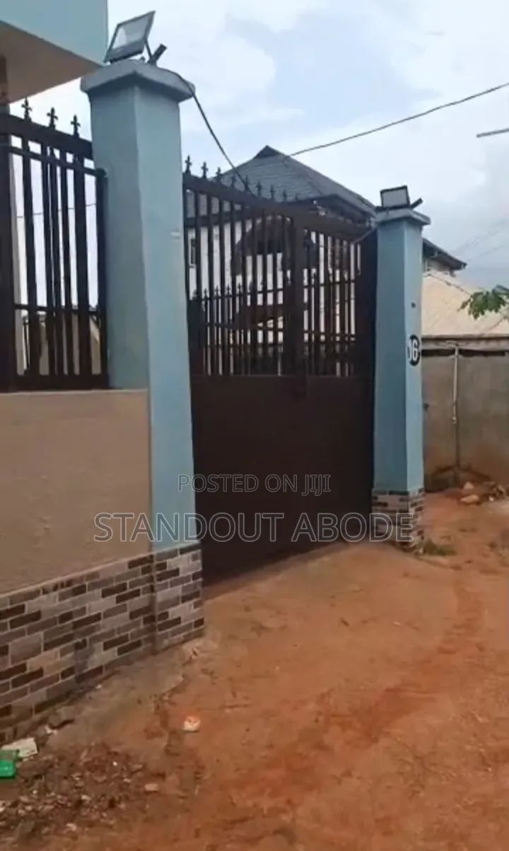 3bdrm Duplex in Good Location, Iyana Ipaja for sale in Iyana Ipaja