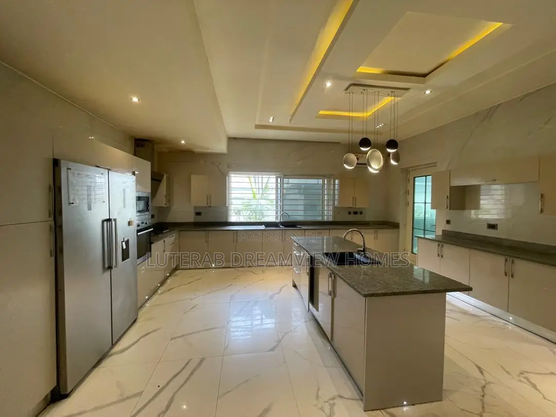 5bdrm Duplex in High Brow Guzape for rent in Guzape District