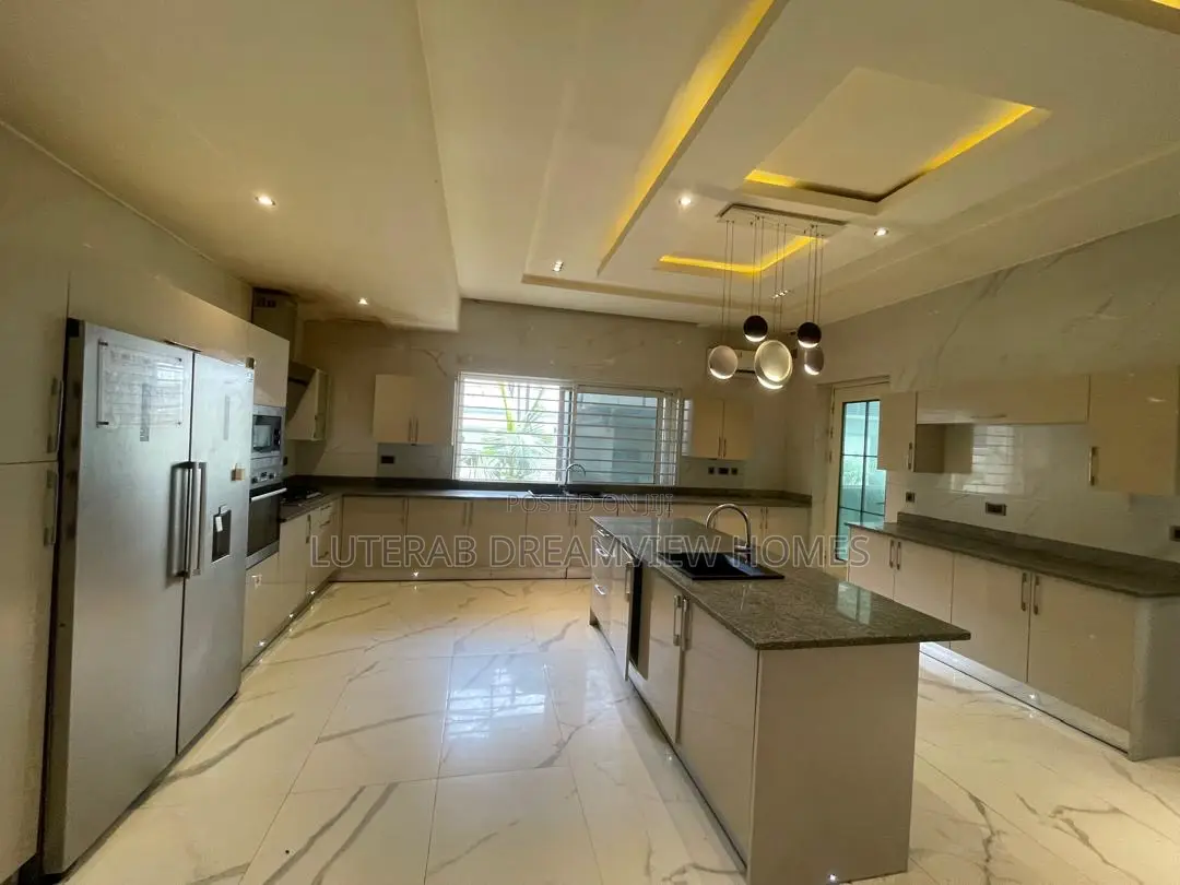 5bdrm Duplex in High Brow Guzape for rent in Guzape District