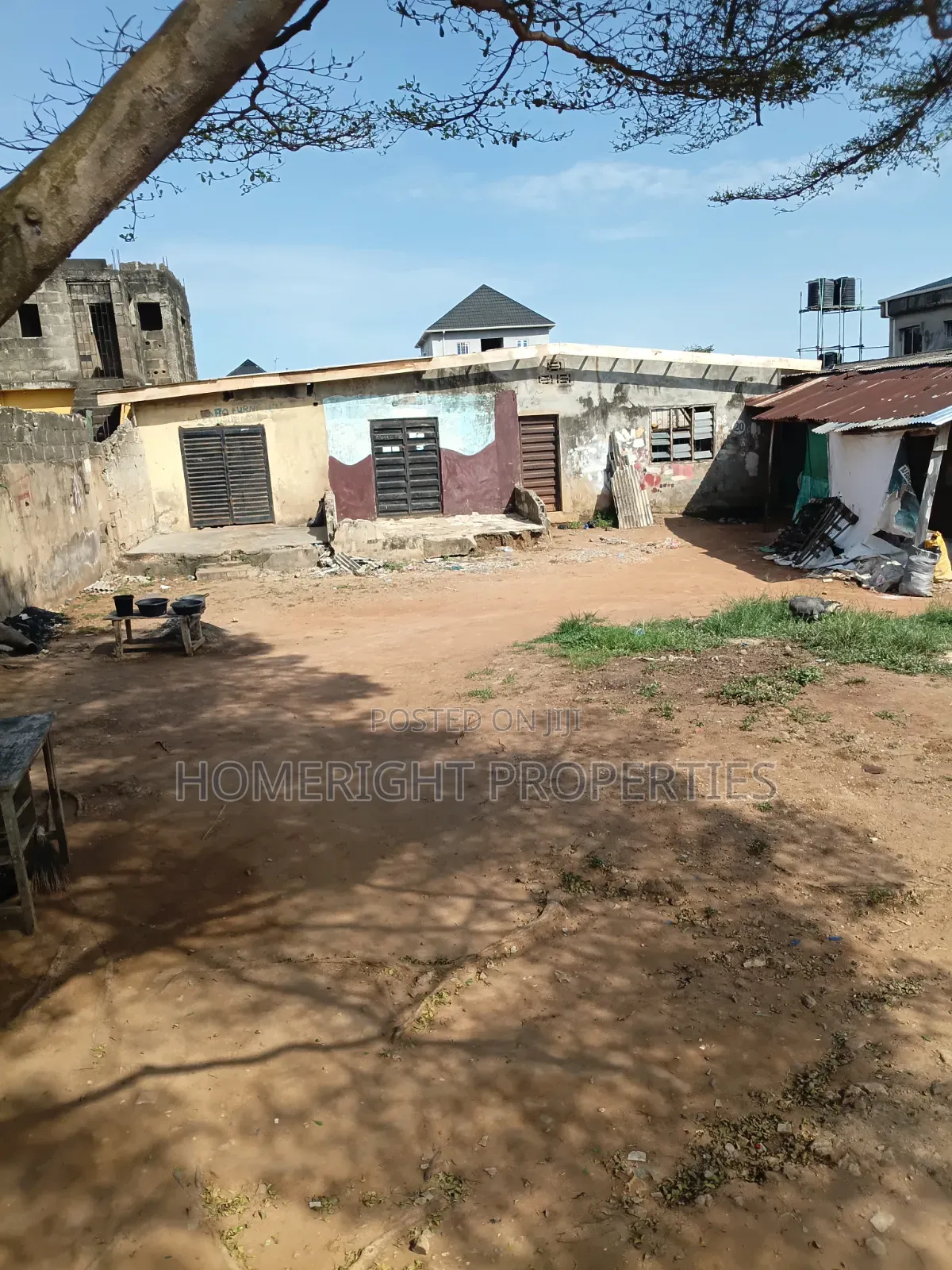 Land for Sale in Akesan