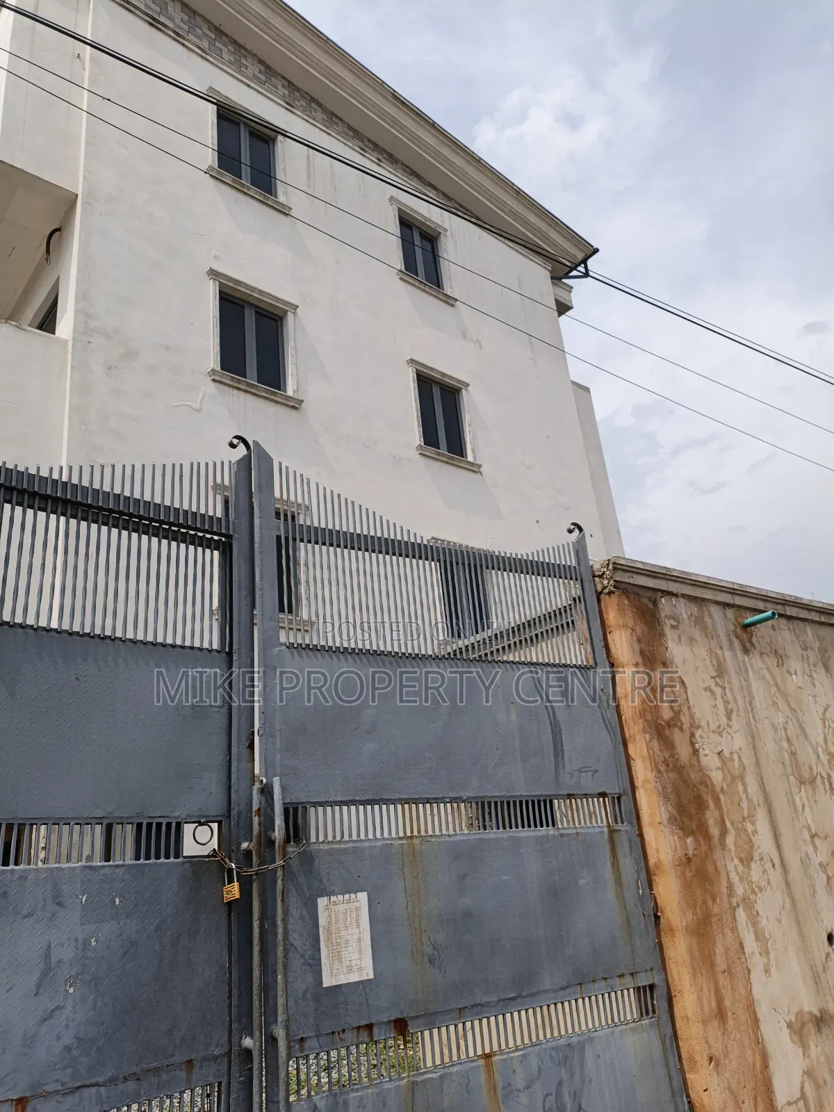 2bdrm Duplex in Off Ago Okota Palace for sale in Ago Palace