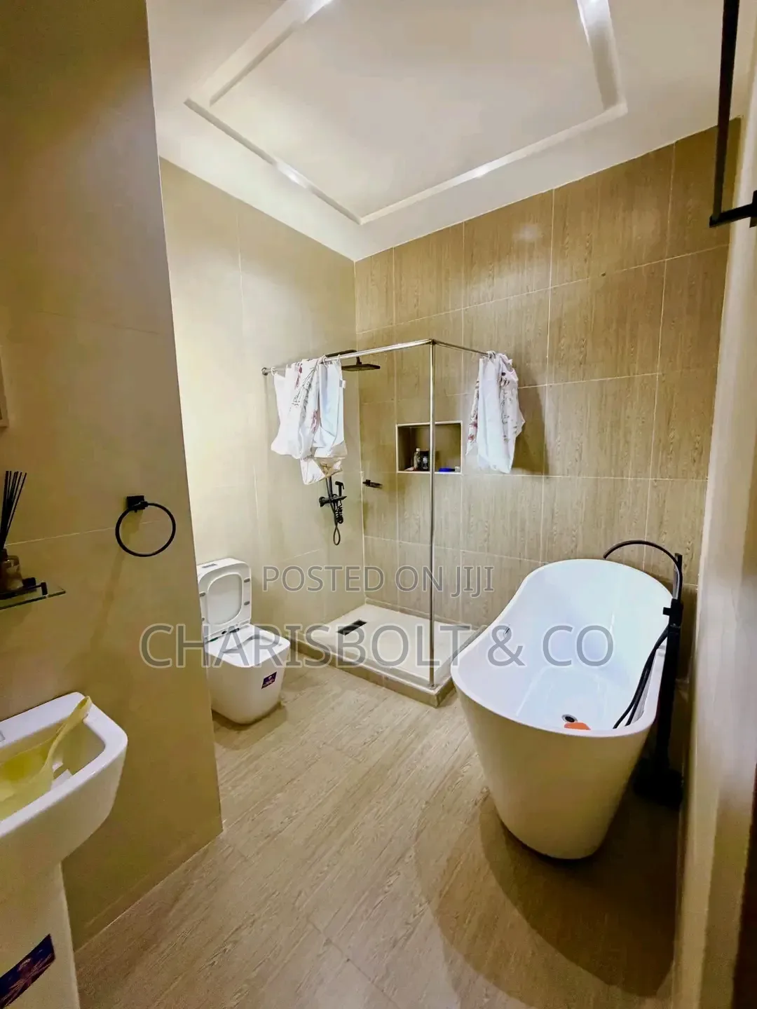 Furnished 5bdrm Duplex in Ochacho Estate, Life Camp for sale in Life Camp