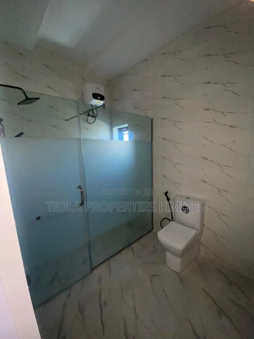 4bdrm Duplex in Reh Da Fortress, Sabon Lugbe for sale in Sabon Lugbe