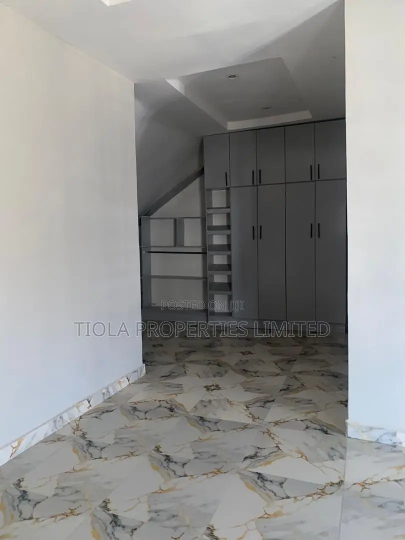 4bdrm Duplex in Reh Da Fortress, Sabon Lugbe for sale in Sabon Lugbe
