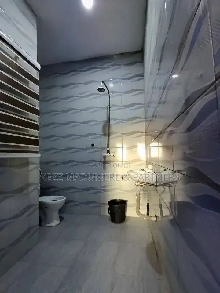 For Sale : 7 Rooms Hotel at Alakahia in New Layout