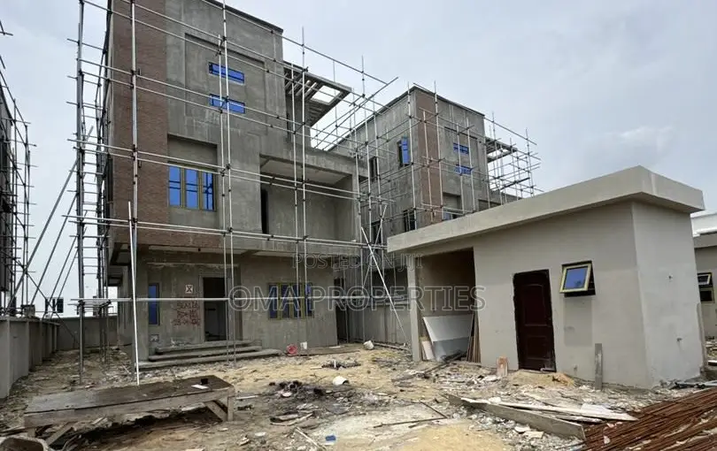 Furnished 5bdrm House in Surulere for sale in Surulere