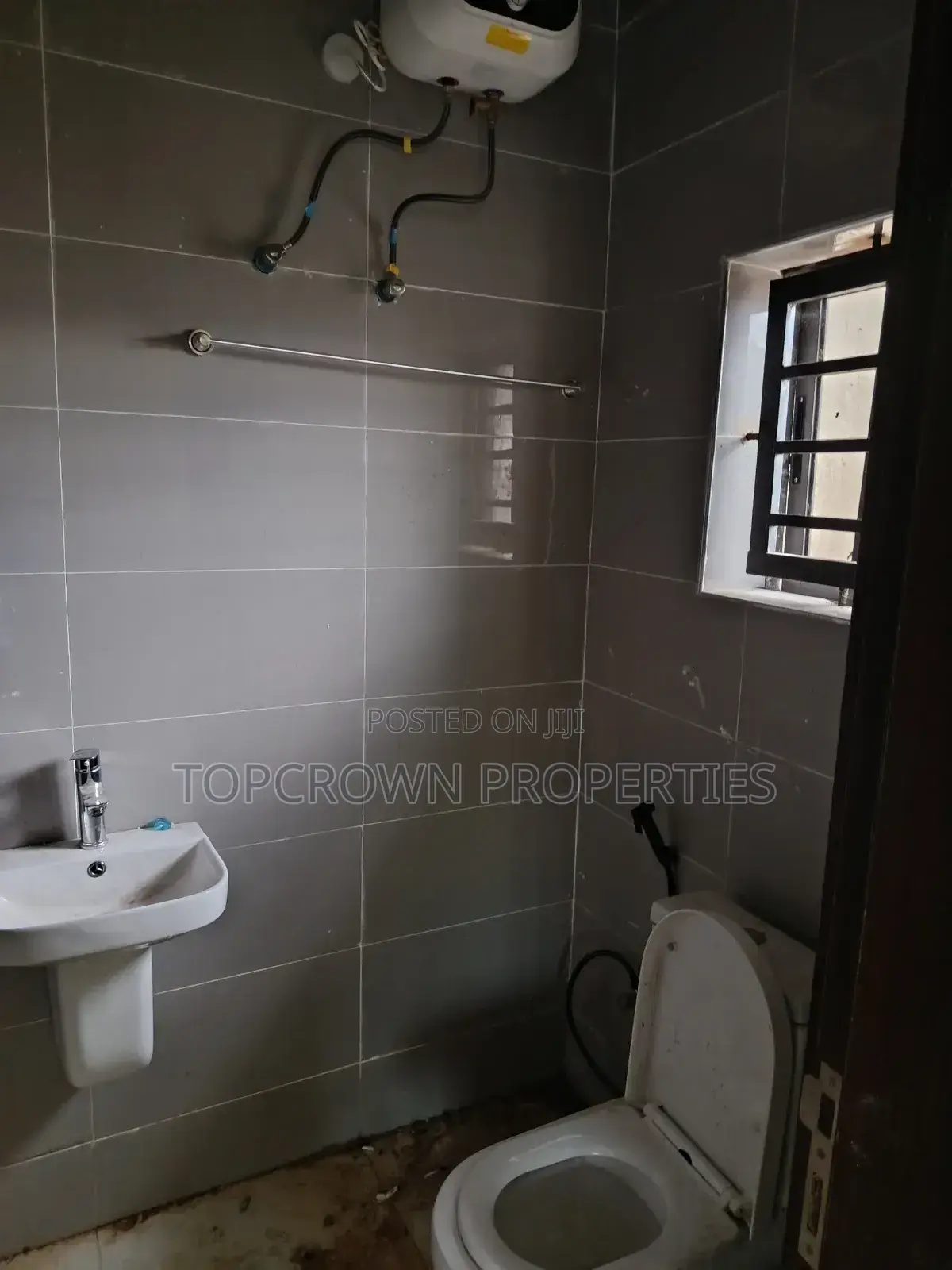 2bdrm Apartment in F01 Estate, Kubwa for rent in Kubwa