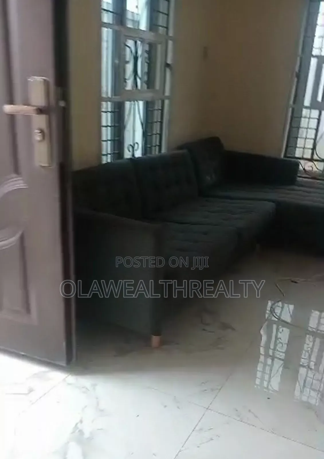 Mini Flat in Okebadan Estate, Akobo for rent in Akobo