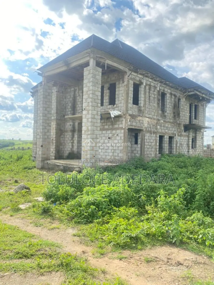 5bdrm Duplex in Twins Palm City, Sabon Lugbe for sale in Sabon Lugbe