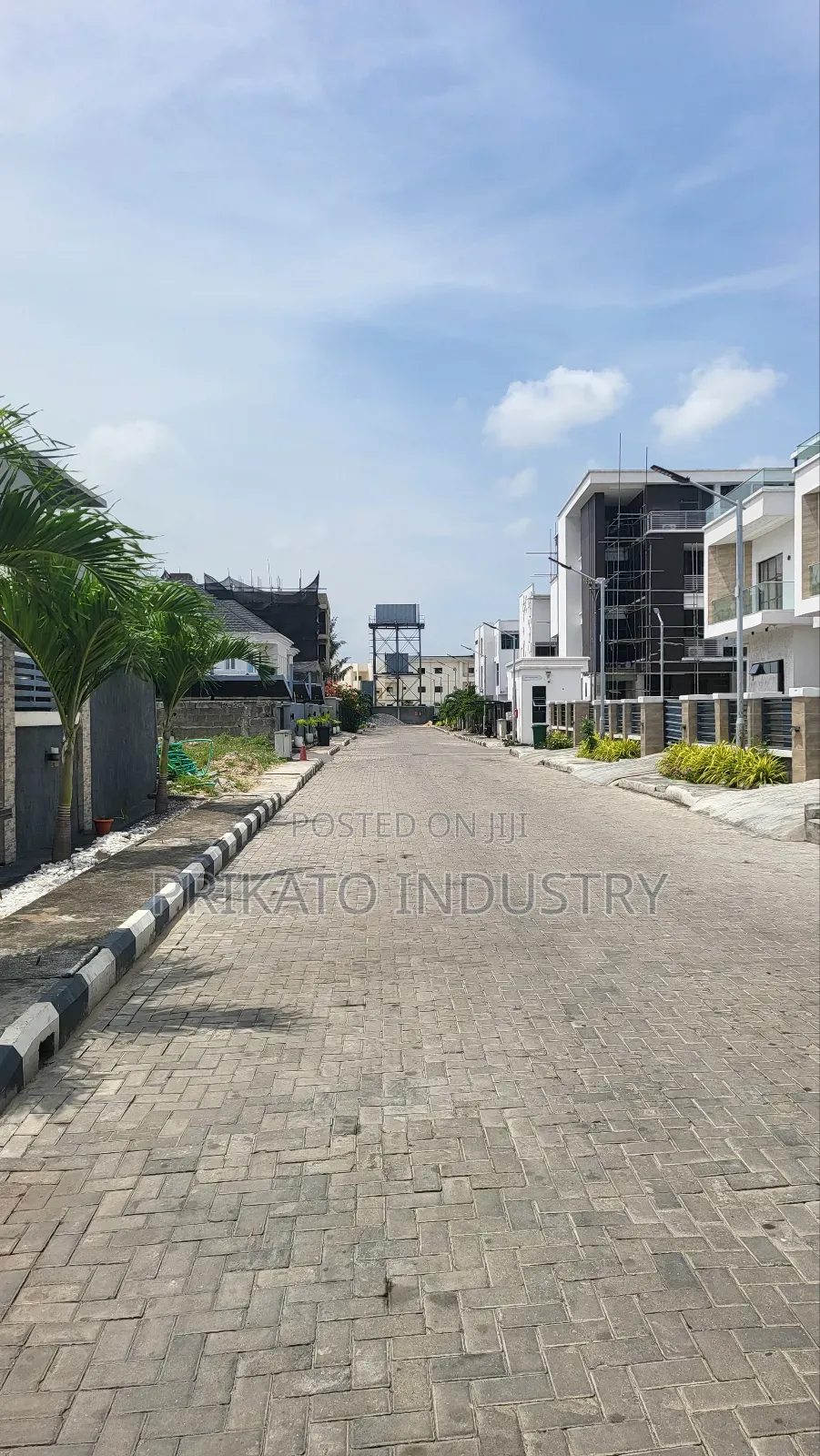5bdrm Mansion in Treasure Estate, Osapa london for sale in Osapa london