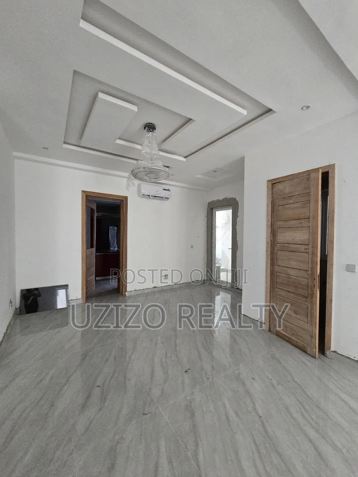 3bdrm Apartment in Lekki Phase 1 for sale in Lekki Phase 1