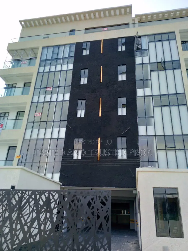 2bdrm Apartment in Salem Ikate Spar for sale in Ikate