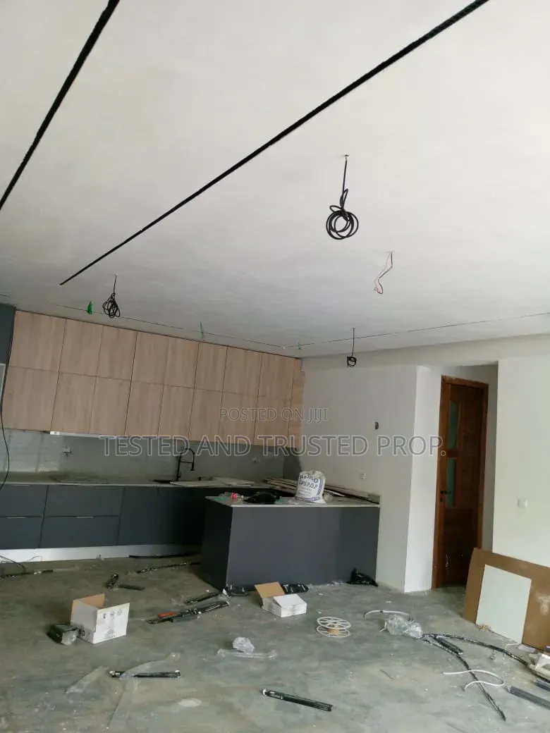 3bdrm Apartment in Spar Road Salem for rent in Ikate