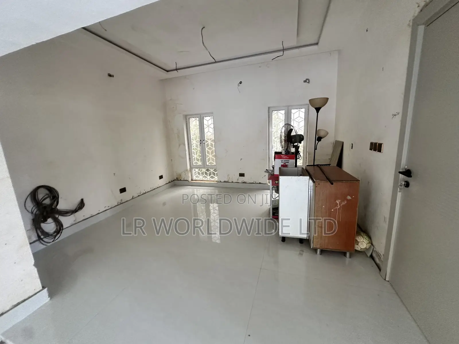 8bdrm Mansion in Apo District for sale in Apo District