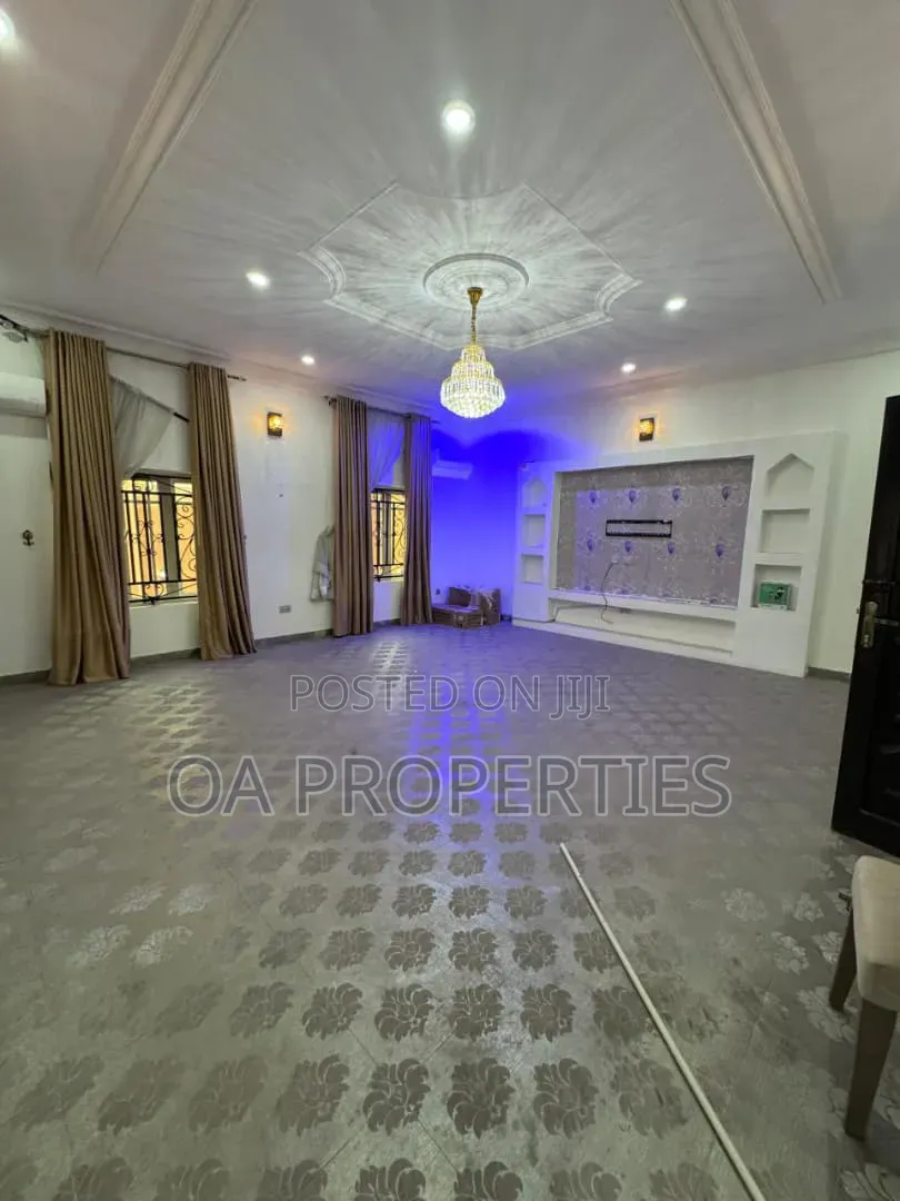 5bdrm Duplex in Ibadan for rent in Ibadan