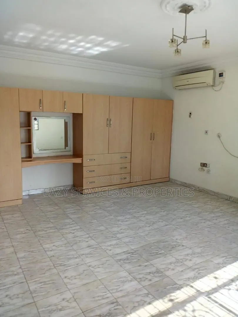 20bdrm Block of Flats in Lekki Phase One for sale in Lekki Phase 1