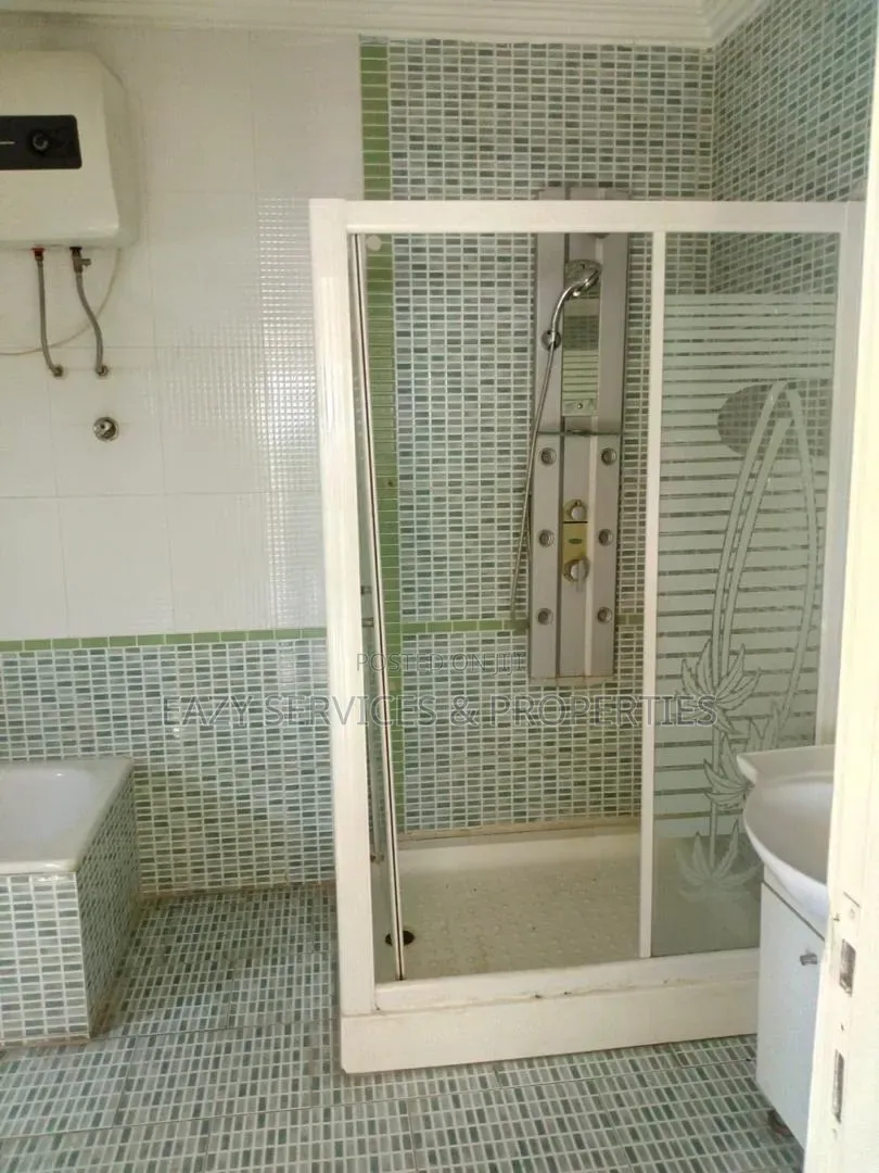 20bdrm Block of Flats in Lekki Phase One for sale in Lekki Phase 1