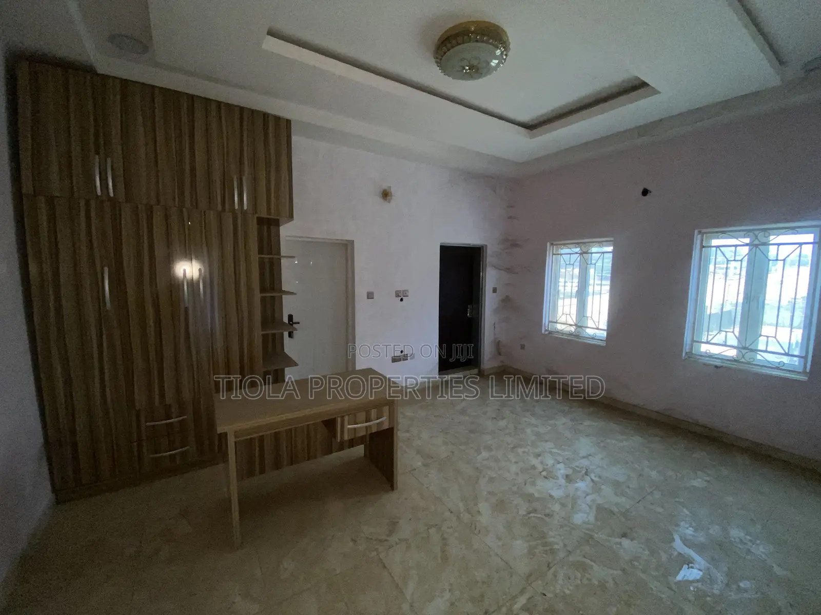 3bdrm Duplex in Goldcity Estate, Sabon Lugbe for rent in Sabon Lugbe