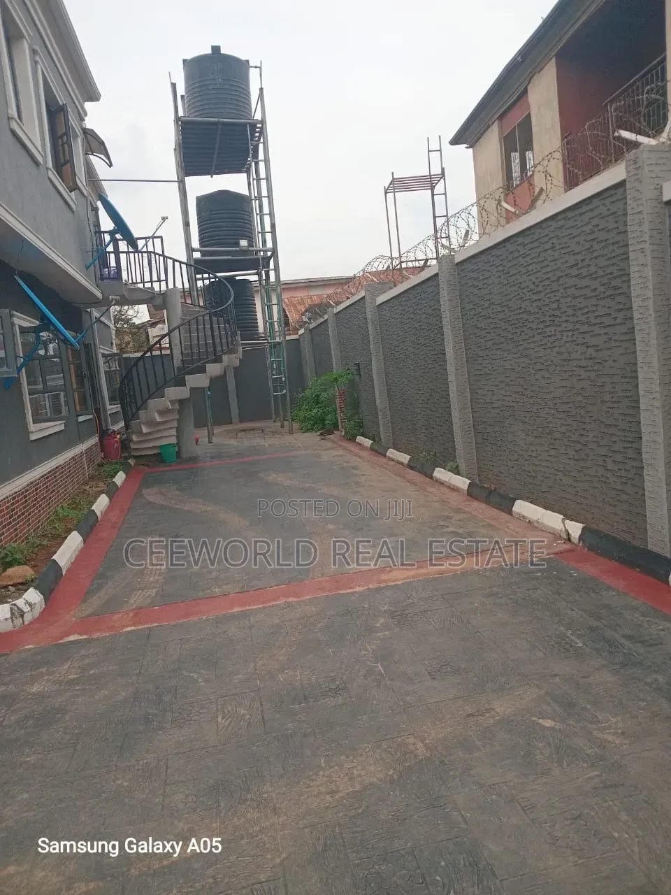 2bdrm Apartment in Tinubu Estate, Iwo Road for rent in Iwo Road